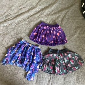 3 pack of Girls Skorts. Frozen, Roses, Birds